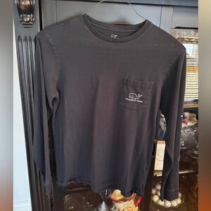 Vineyard Vines navy t-shirt long sleeve small